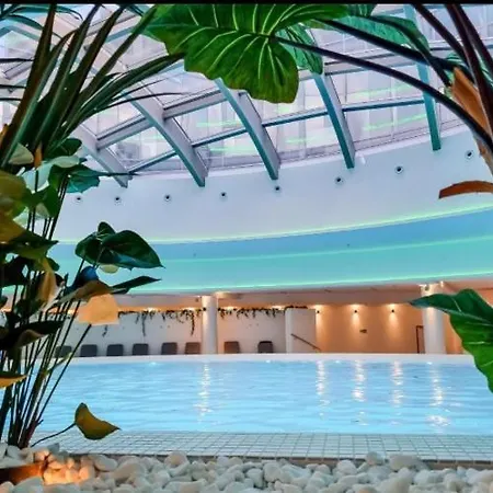 アパート Hanza Tower Platinium 23 Pool & Sauna & Jacuzzi & *